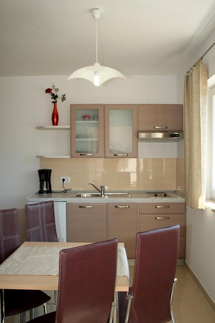 Fineda Grande Apartments Porec Exterior photo